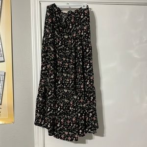 black floral maxi skirt